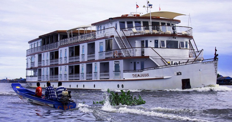 Luxury Vietnam - Cambodia Mekong Cruise 18 Days